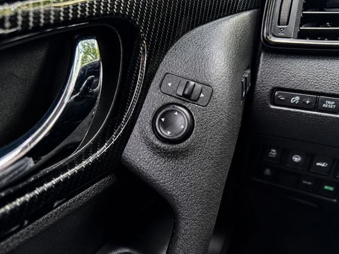 Used 2019 Nissan Rogue SL w/ Premium Package FWD image 13