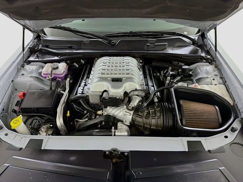Used 2021 Dodge Challenger SRT Hellcat Redeye image 32