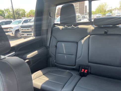 Used 2022 Chevrolet Silverado 2500 LTZ w/ LTZ Convenience Package AWD/4WD image 13
