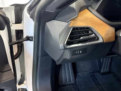 Used 2022 Audi e-tron GT Premium Plus image 10