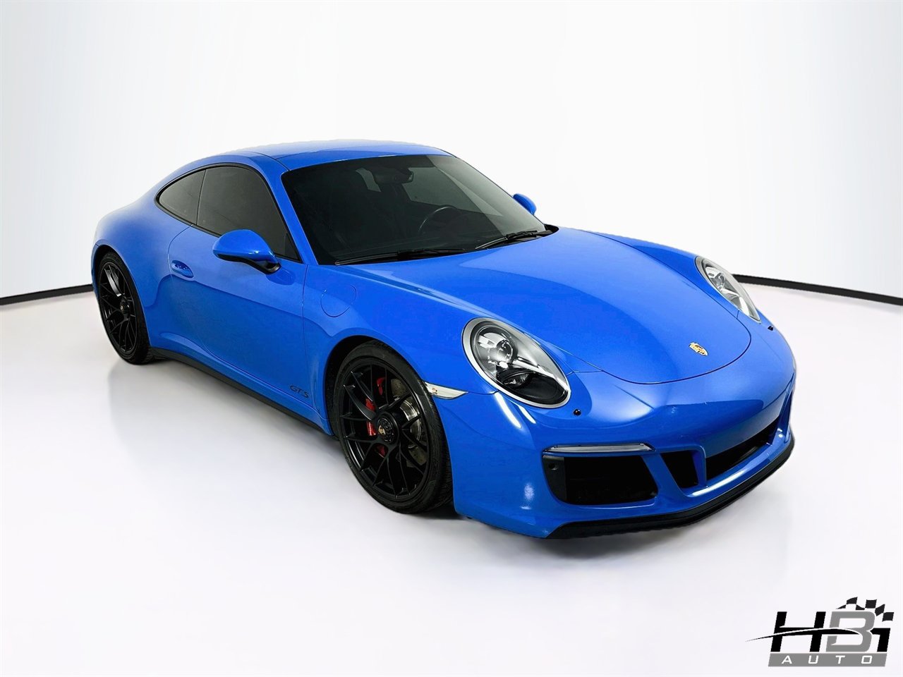Used 2018 Porsche 911 Carrera GTS RWD image 3