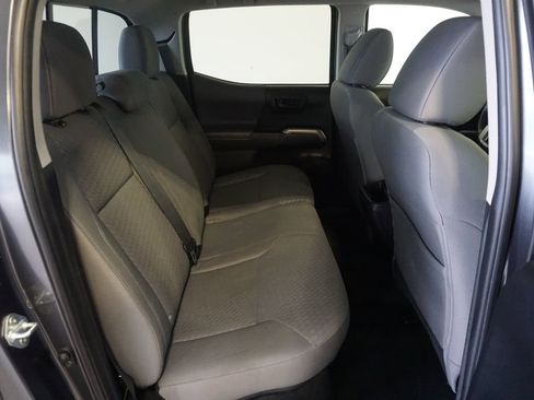 Certified 2023 Toyota Tacoma SR5 AWD/4WD image 22