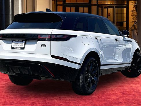 Certified 2022 Land Rover Range Rover Velar R-Dynamic S AWD/4WD image 12