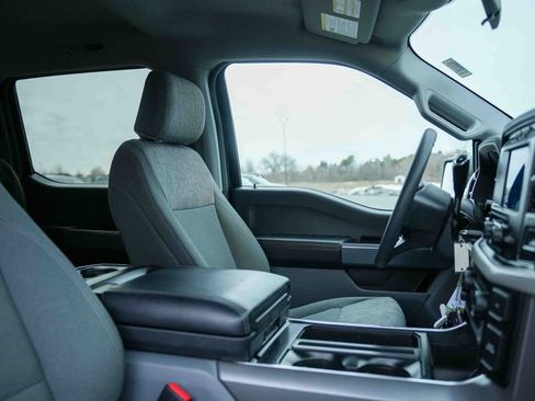 Used 2023 Ford F150 XLT w/ XTR Package image 14