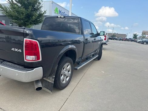 Used 2018 RAM 2500 Laramie AWD/4WD image 5