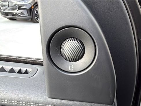 New 2026 Lincoln Navigator Reserve w/ Jet Appearance Package image 31