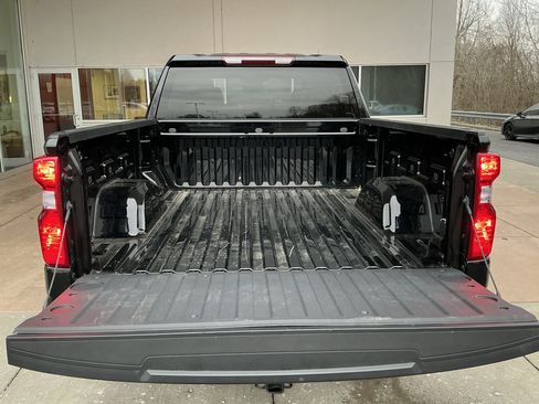 Used 2023 Chevrolet Silverado 1500 LT image 24