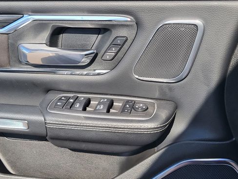 Used 2024 RAM 1500 Laramie AWD/4WD image 18