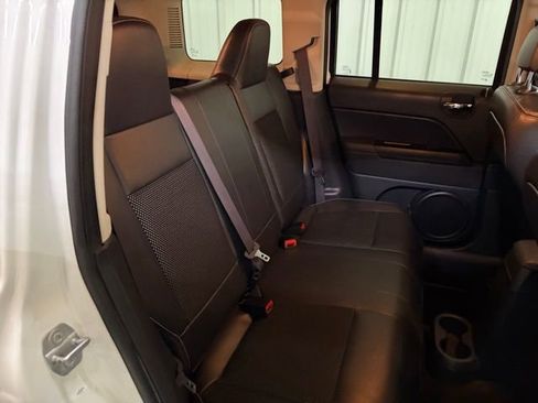 Used 2016 Jeep Patriot 75th Anniversary w/ Power Value Group image 20