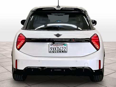 Used 2026 MINI Cooper S FWD image 7