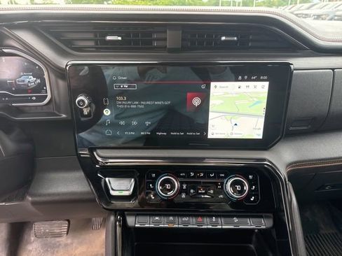 Used 2022 GMC Sierra 1500 AT4 AWD/4WD image 21