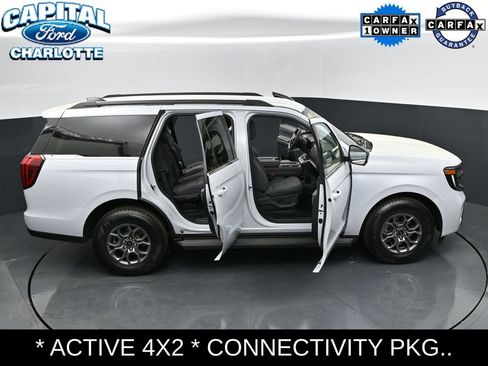 Used 2025 Ford Expedition Active RWD image 31