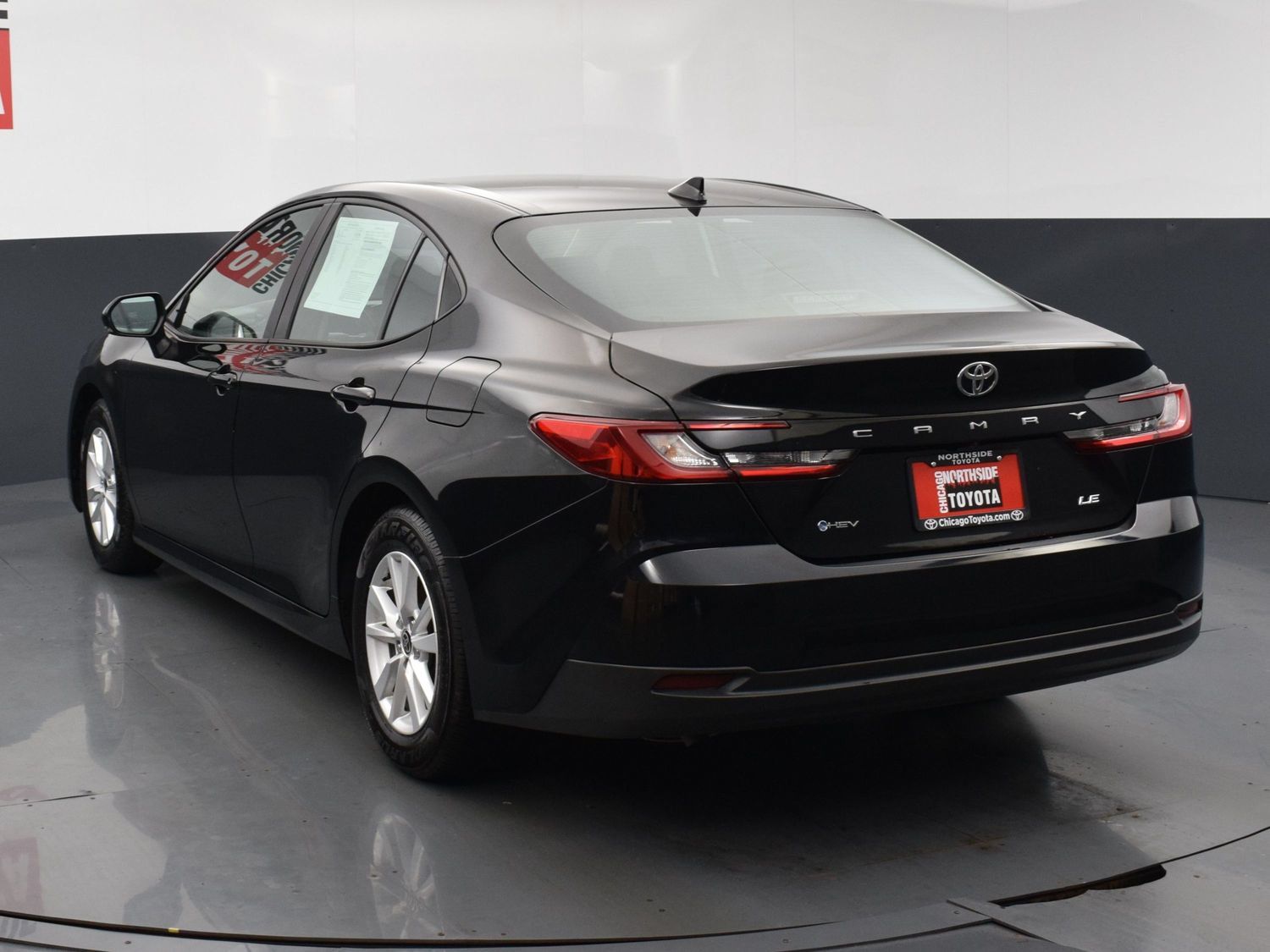Used 2025 Toyota Camry LE FWD image 3