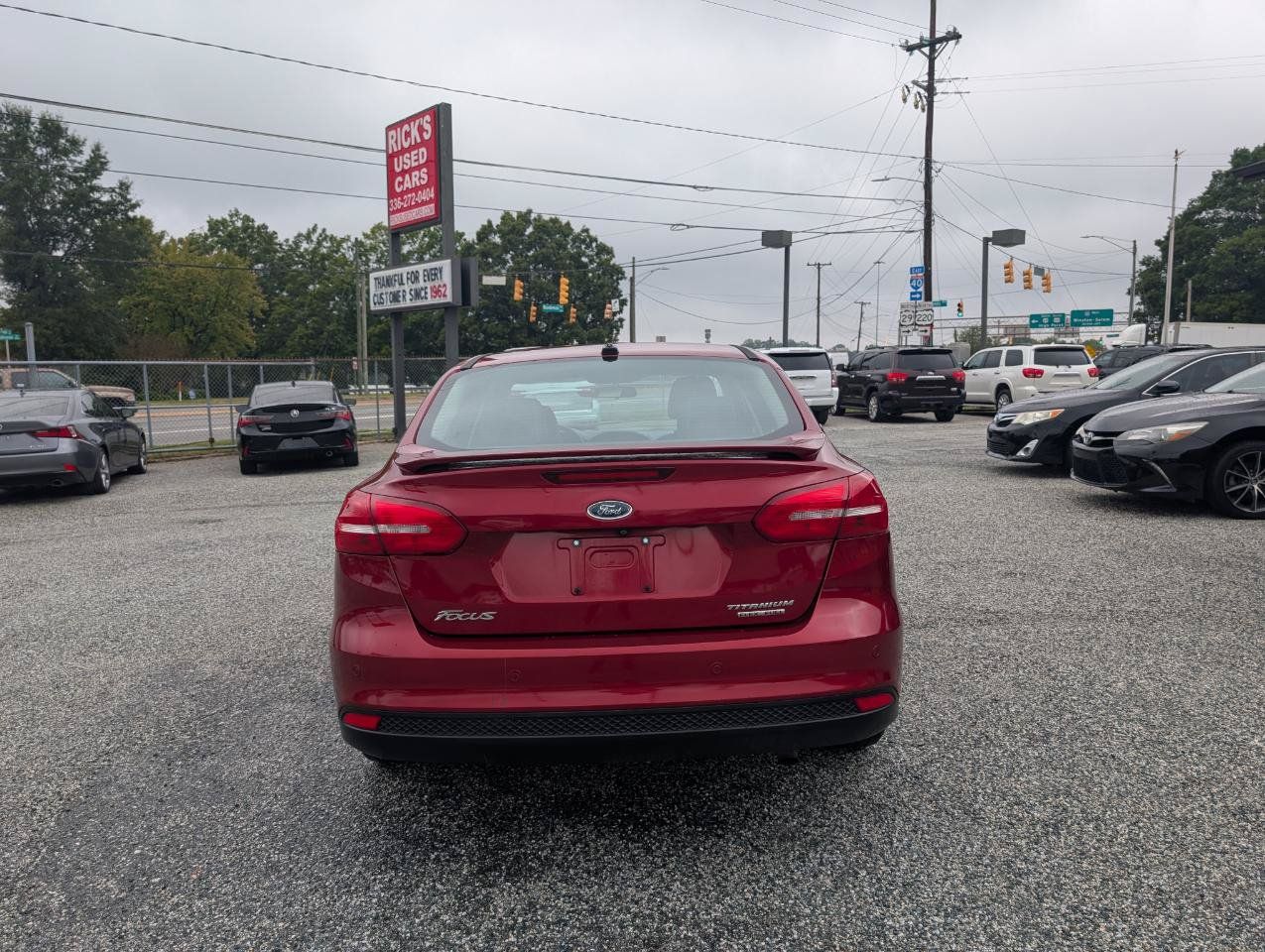 Used 2015 Ford Focus Titanium FWD image 8