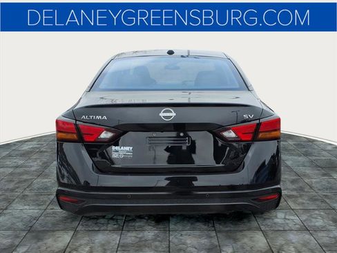 Used 2023 Nissan Altima 2.5 SV image 4