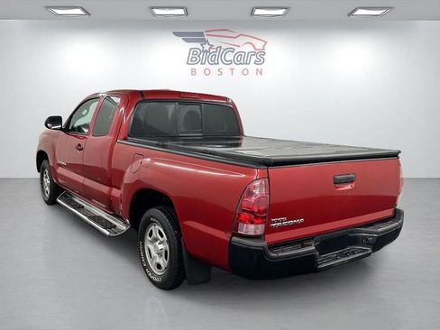 Used 2015 Toyota Tacoma 2WD Access Cab w/ Convenience Package image 6
