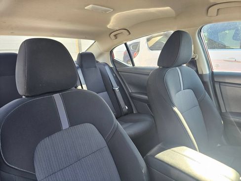 Used 2024 Nissan Sentra SV FWD image 29
