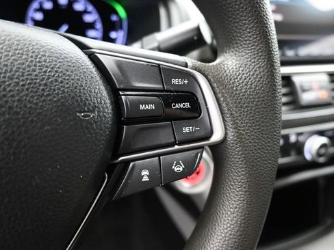 Used 2018 Honda Accord Hybrid image 21