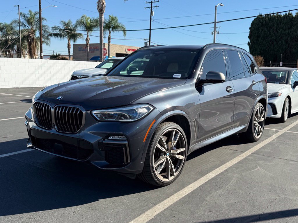 Used 2020 BMW X5 M50i w/ Executive Package AWD/4WD image 3