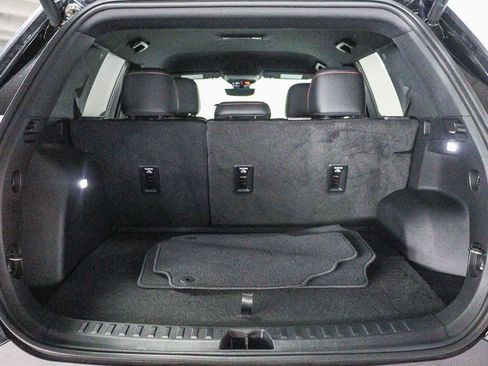 Used 2025 Chevrolet Equinox RS w/ Safety and Technology Package FWD image 26