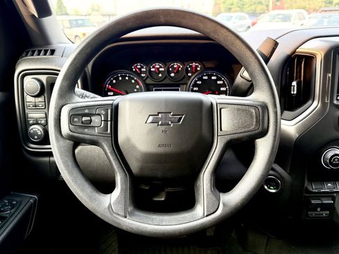 Used 2024 Chevrolet Silverado 1500 Custom Trail Boss w/ Dark Appearance Package AWD/4WD image 23