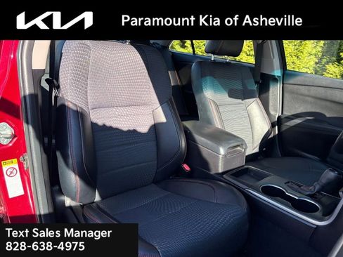 Used 2015 Toyota Camry SE image 20