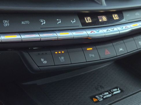 Certified 2024 Cadillac CT4 Premium Luxury image 21