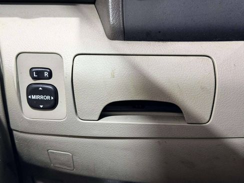 Used 2007 Toyota Camry LE image 35