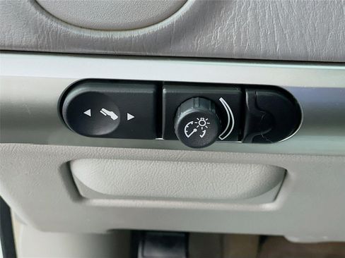 Used 2005 Chevrolet Malibu LS w/ Preferred Equipment Group FWD image 14
