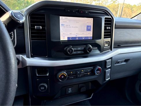 Used 2023 Ford F150 XLT RWD image 8