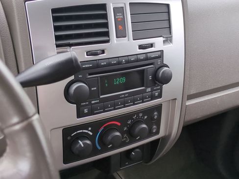 Used 2007 Dodge Dakota Laramie w/ Popular Equipment Group AWD/4WD image 27