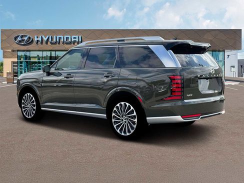 New 2026 Hyundai Palisade Calligraphy FWD image 4