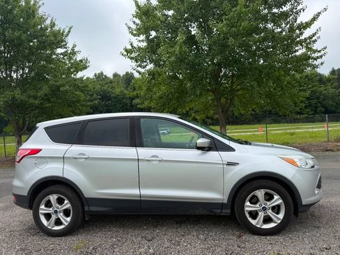 Used 2014 Ford Escape SE FWD image 5