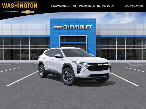 New 2026 Chevrolet Trax LT FWD image 1