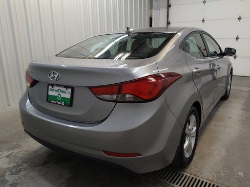 Used 2016 Hyundai Elantra Value Edition FWD image 9