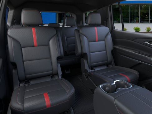 New 2026 Chevrolet Traverse RS w/ LPO, Floor Liner Package AWD/4WD image 17