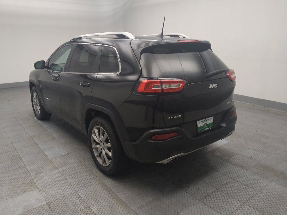Used 2018 Jeep Cherokee Limited AWD/4WD image 5