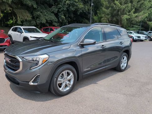 Used 2020 GMC Terrain SLE w/ Driver Convenience Package AWD/4WD image 22