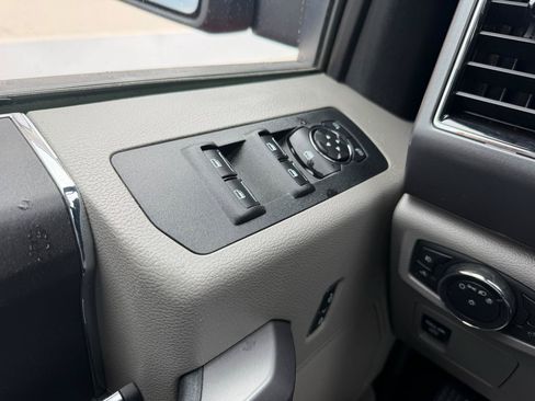 Used 2019 Ford F150 XLT w/ Trailer Tow Package AWD/4WD image 18