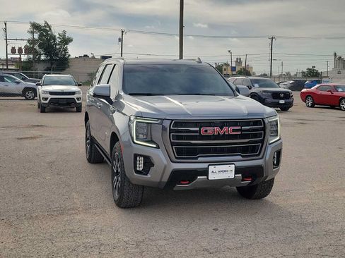 Used 2023 GMC Yukon AT4 w/ AT4 Premium Package AWD/4WD image 2