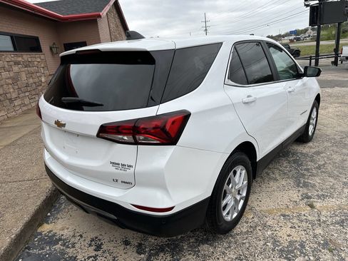 Used 2023 Chevrolet Equinox LT w/ Driver Convenience Package AWD/4WD image 9