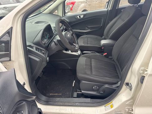 Used 2018 Ford EcoSport SE image 11