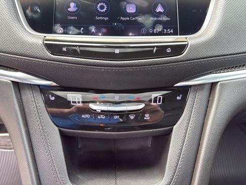 Used 2020 Cadillac XT5 Sportv AWD/4WD image 26