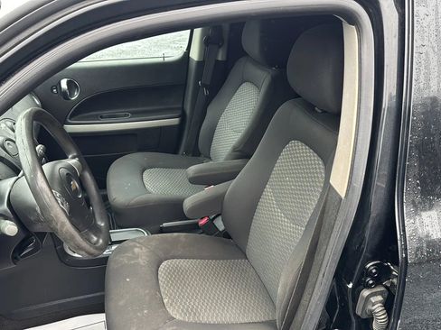 Used 2008 Chevrolet HHR LS w/ Enhanced Sound Package image 14