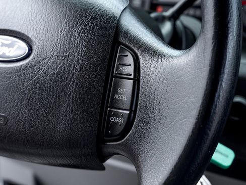 Used 2013 Ford E-150 and Econoline 150 image 16