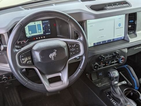Used 2024 Ford Bronco Black Diamond image 11