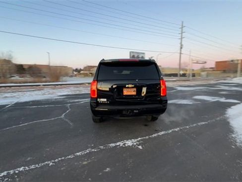 Used 2017 Chevrolet Tahoe LT image 7