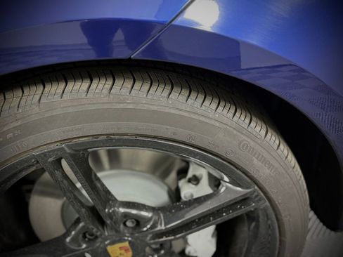 New 2024 Porsche Taycan image 17