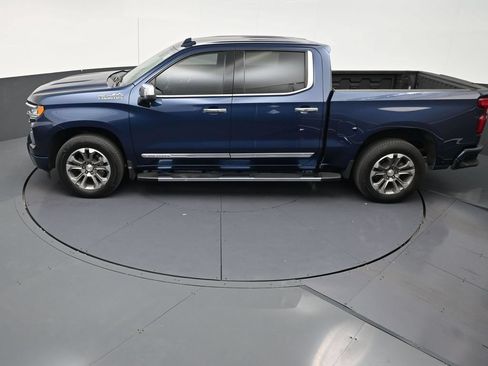 Used 2023 Chevrolet Silverado 1500 High Country w/ High Country Premium Package AWD/4WD image 10