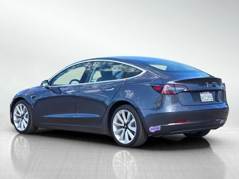 Used 2018 Tesla Model 3 Mid Range RWD image 6